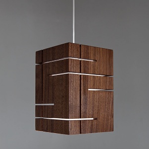 Cerno Claudo Pendant