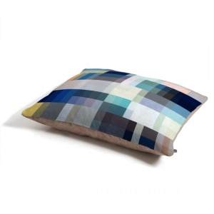 Bobby Berk Home Nordic Combination 30 Pet Bed